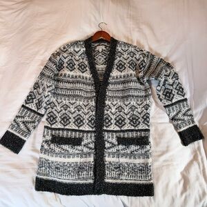 Lucky Brand Black and White Geometric Cardigan